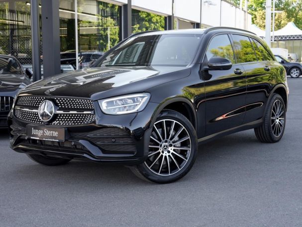 Mercedes-Benz GLC 300 e 4M AMG Night Panorama 360° AHK SpurP