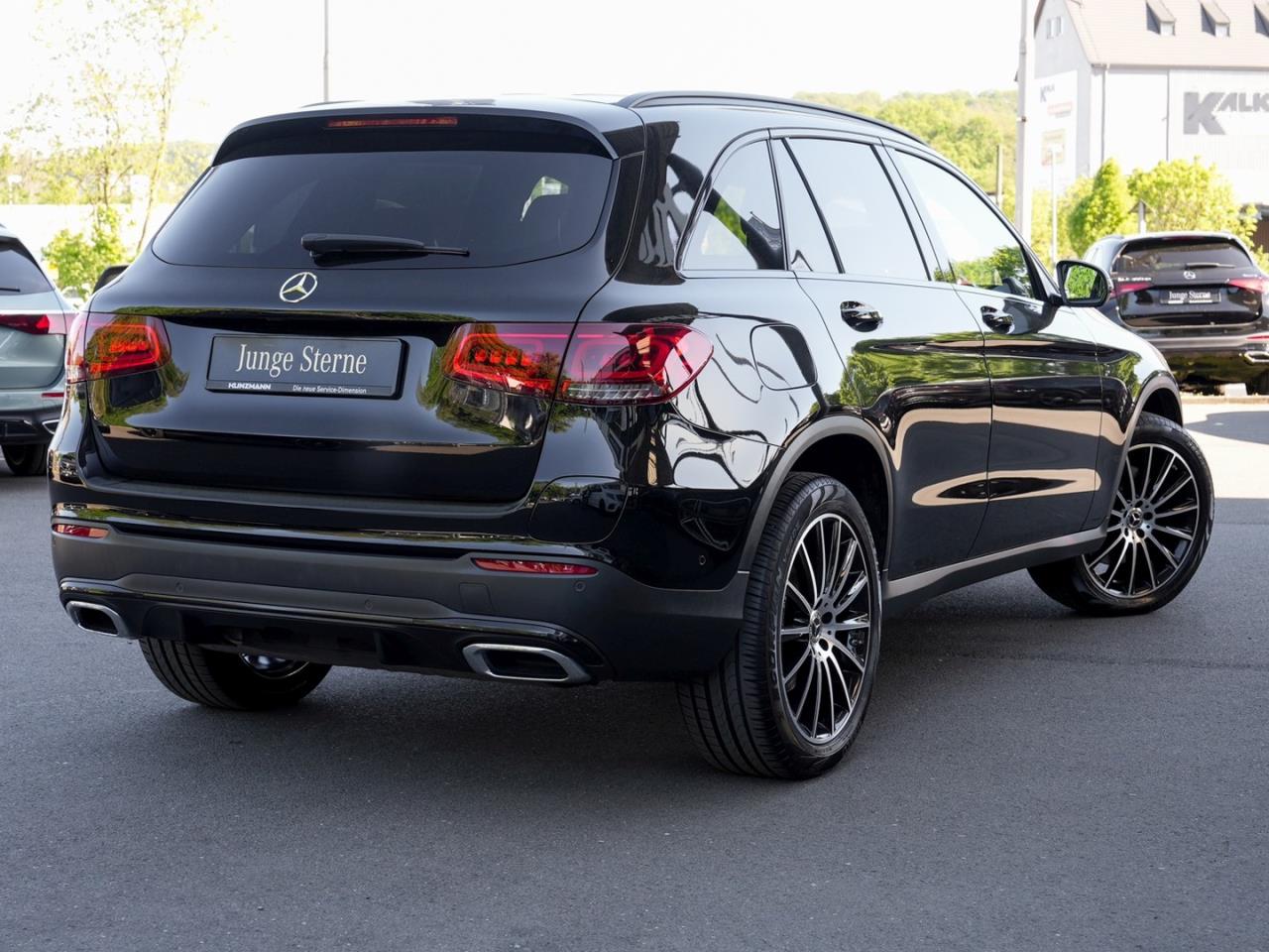 Mercedes-Benz GLC 300 e 4M AMG Night Panorama 360° AHK SpurP