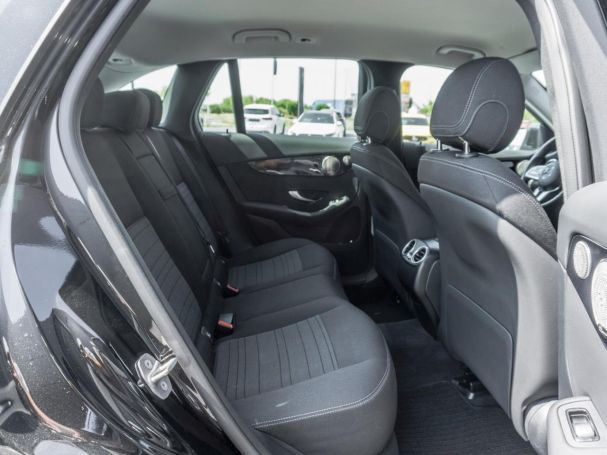 Mercedes-Benz GLC 300 e 4M MBUXNavi+ Distronic Kamera Easy-P