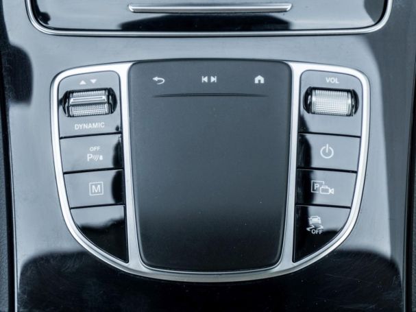 Mercedes-Benz GLC 300 e 4M MBUXNavi+ Distronic Kamera Easy-P