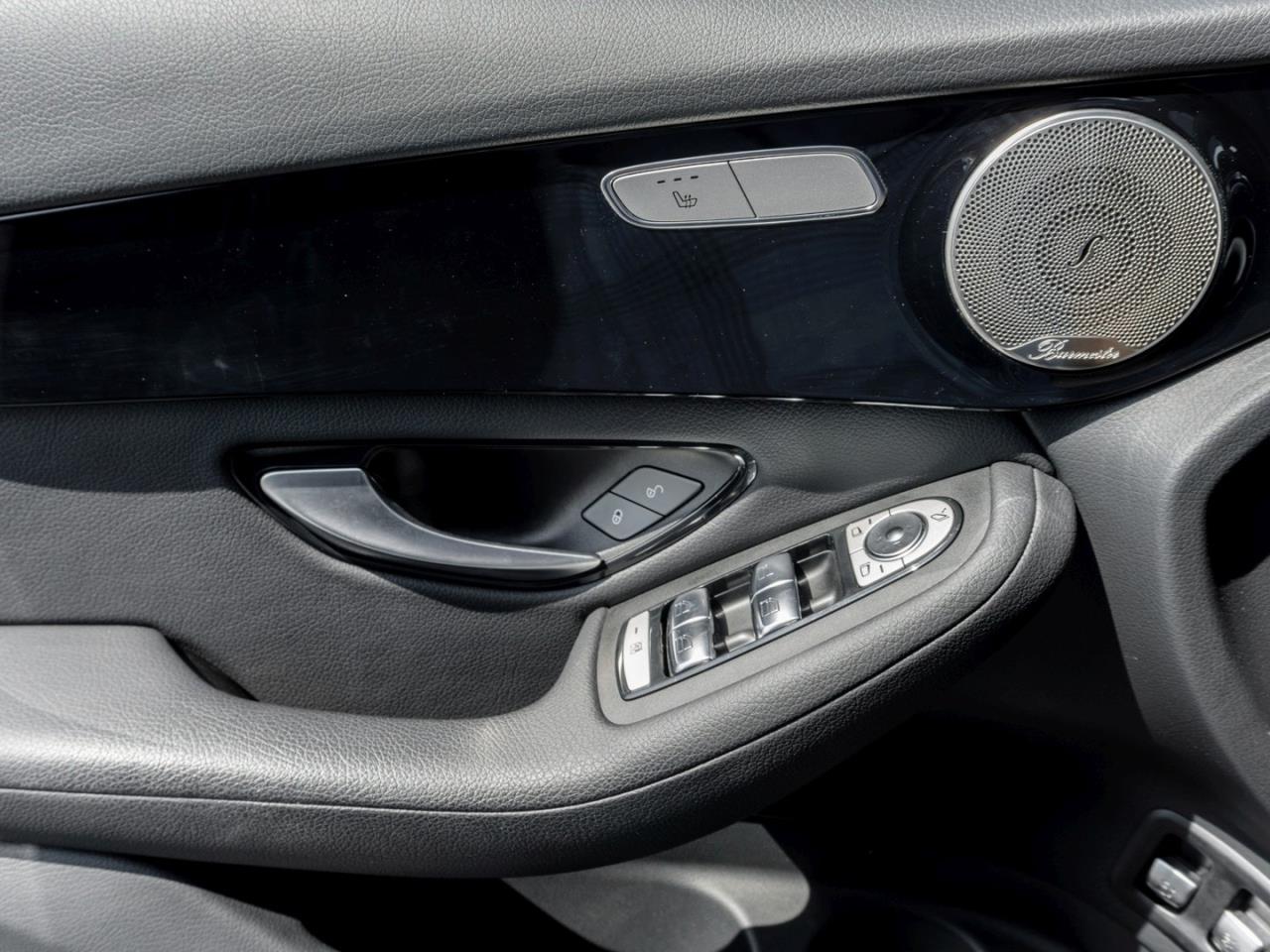 Mercedes-Benz GLC 300 e 4M MBUXNavi+ Distronic Kamera Easy-P