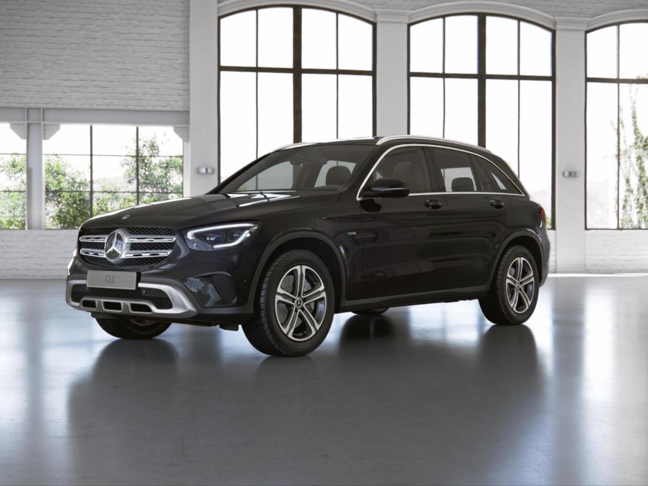Mercedes-Benz GLC 300 e 4M MBUXNavi+ Distronic Kamera Easy-P