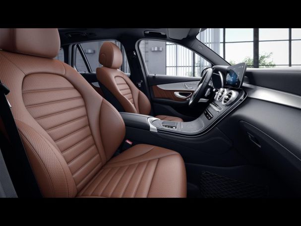 Mercedes-Benz GLC 300 e 4M AMG Night Distronic Panorama 360°