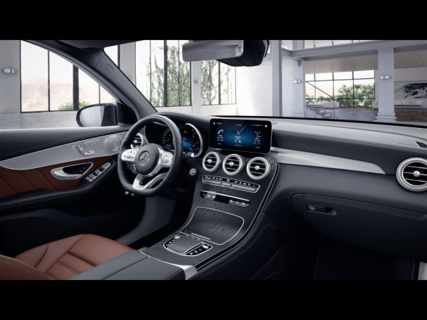 Mercedes-Benz GLC 300 e 4M AMG Night Distronic Panorama 360°