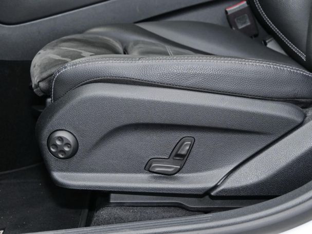 Mercedes-Benz GLC 300 e 4M AMG Navi Kamera Sitzkomfort-Paket