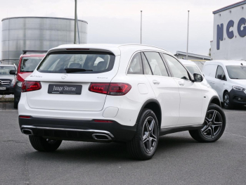 Mercedes-Benz GLC 300 e 4M AMG Navi Kamera Sitzkomfort-Paket