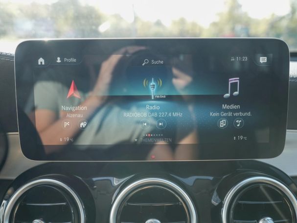 Mercedes-Benz GLC 300 e 4M AMG MBUX-Navi Klima Kamera Keyless