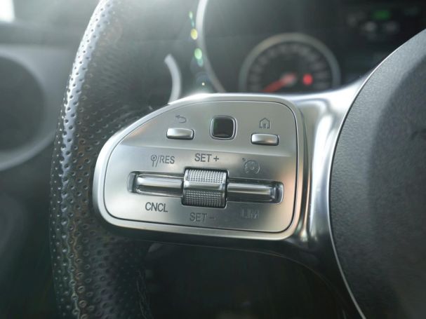 Mercedes-Benz GLC 300 e 4M AMG MBUX-Navi Klima Kamera Keyless