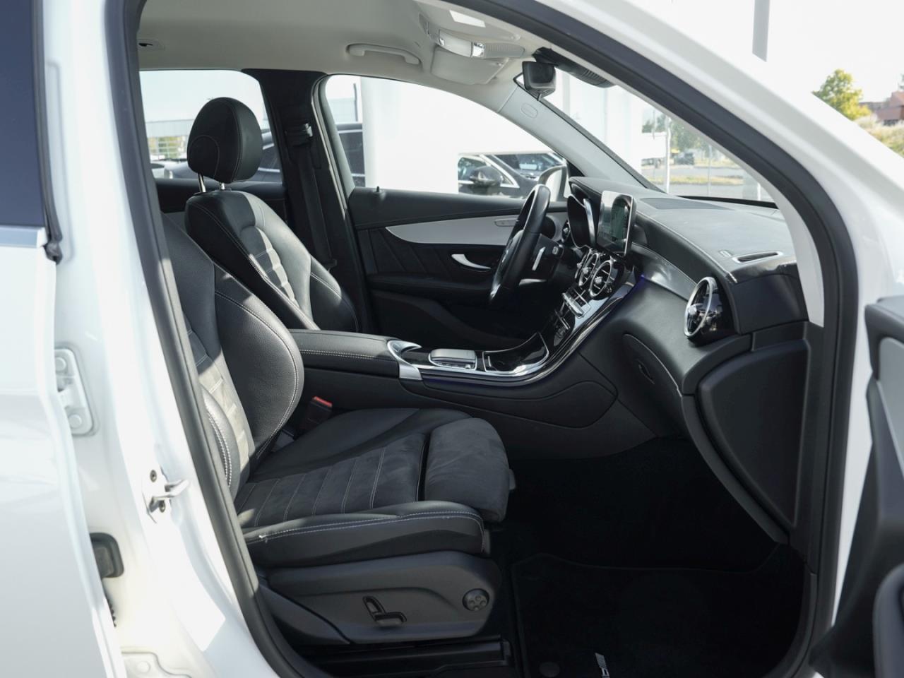 Mercedes-Benz GLC 300 e 4M AMG MBUX-Navi Klima Kamera Keyless