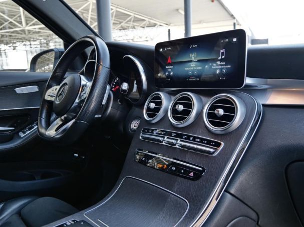 Mercedes-Benz GLC 300 e 4M AMG Kamera Burmester Easy-Pack AHK