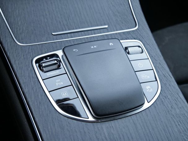 Mercedes-Benz GLC 300 e 4M AMG Kamera Burmester Easy-Pack AHK