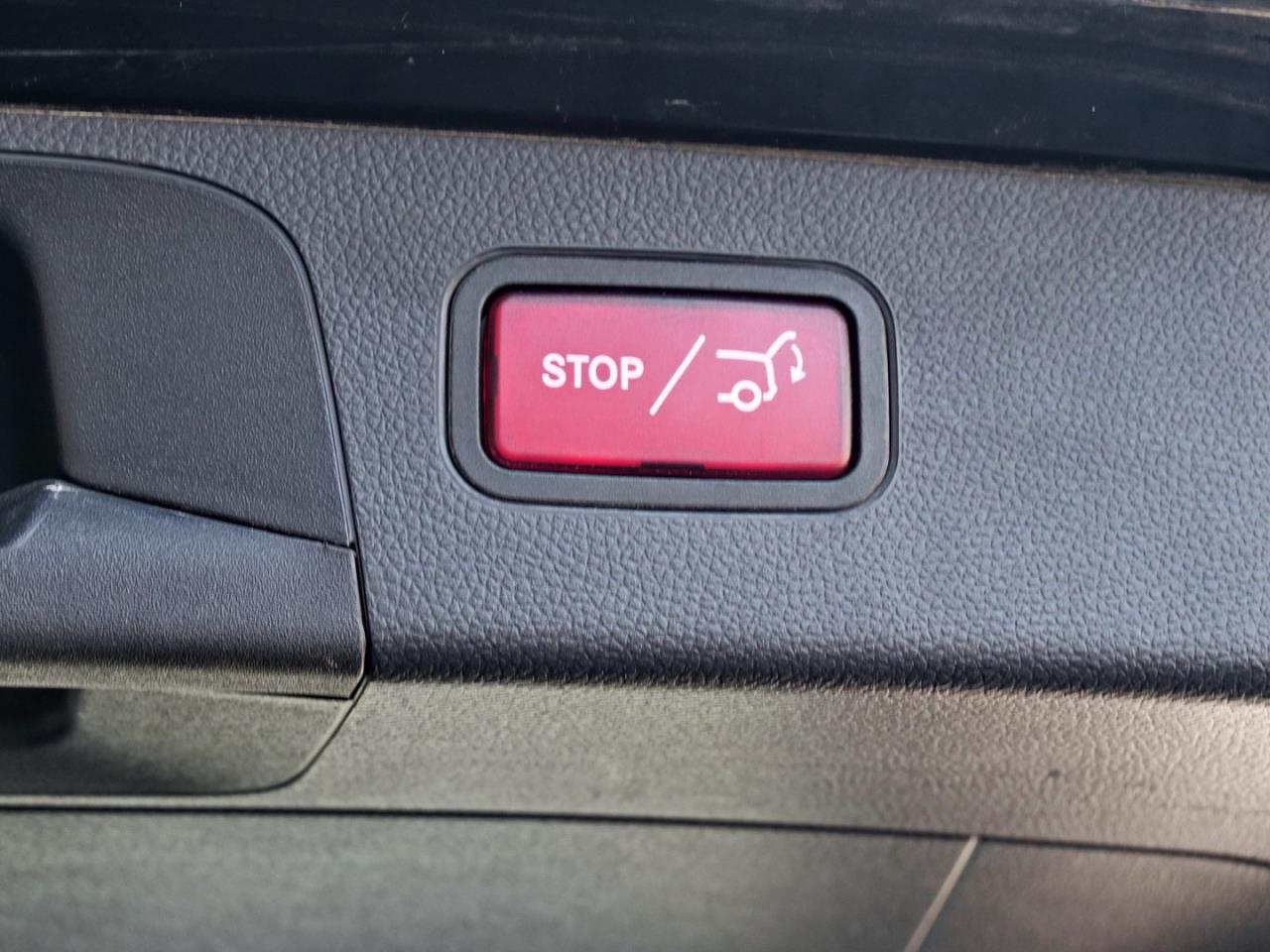 Mercedes-Benz GLC 300 e 4M AMG Kamera Burmester Easy-Pack AHK