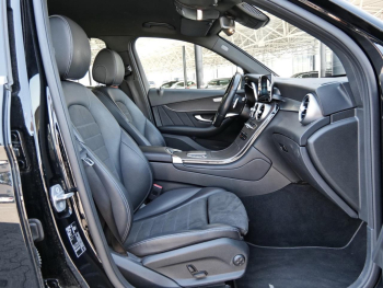 Mercedes-Benz GLC 300 e 4M AMG Kamera Burmester Easy-Pack AHK