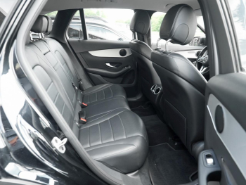 Mercedes-Benz GLC 300 e 4M MBUX Navi Kamera Park-Paket