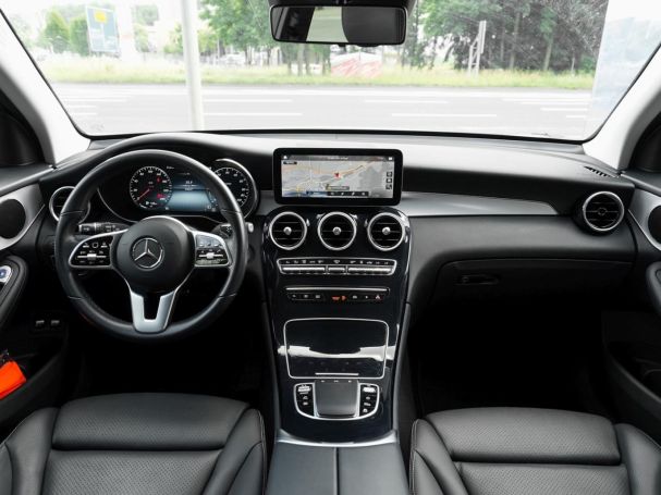 Mercedes-Benz GLC 300 e 4M MBUX Navi Kamera Park-Paket