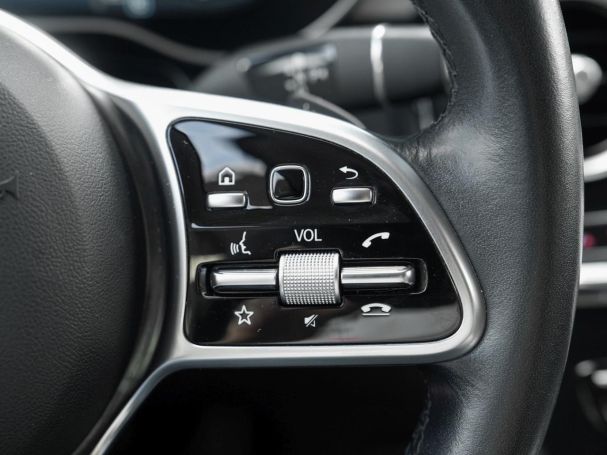 Mercedes-Benz GLC 300 e 4M MBUX Navi Kamera Park-Paket