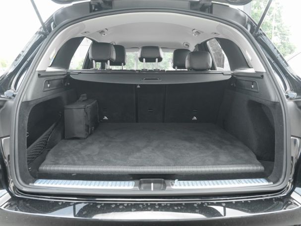 Mercedes-Benz GLC 300 e 4M MBUX Navi Kamera Park-Paket