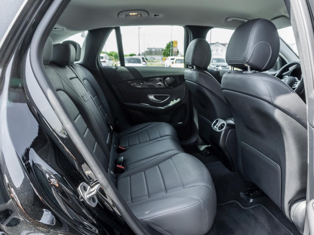 Mercedes-Benz GLC 300 e 4M MBUX Navi+ Easypack 360° AHK
