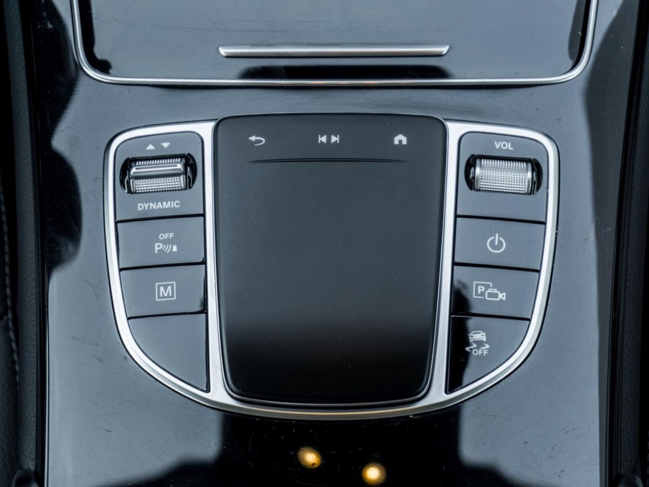 Mercedes-Benz GLC 300 e 4M MBUX Navi+ Easypack 360° AHK
