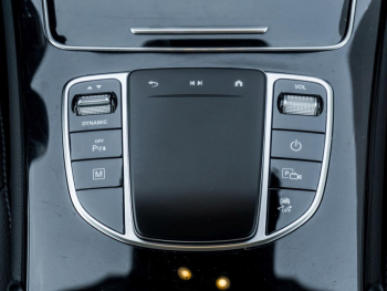 Mercedes-Benz GLC 300 e 4M MBUX Navi+ Easypack 360° AHK