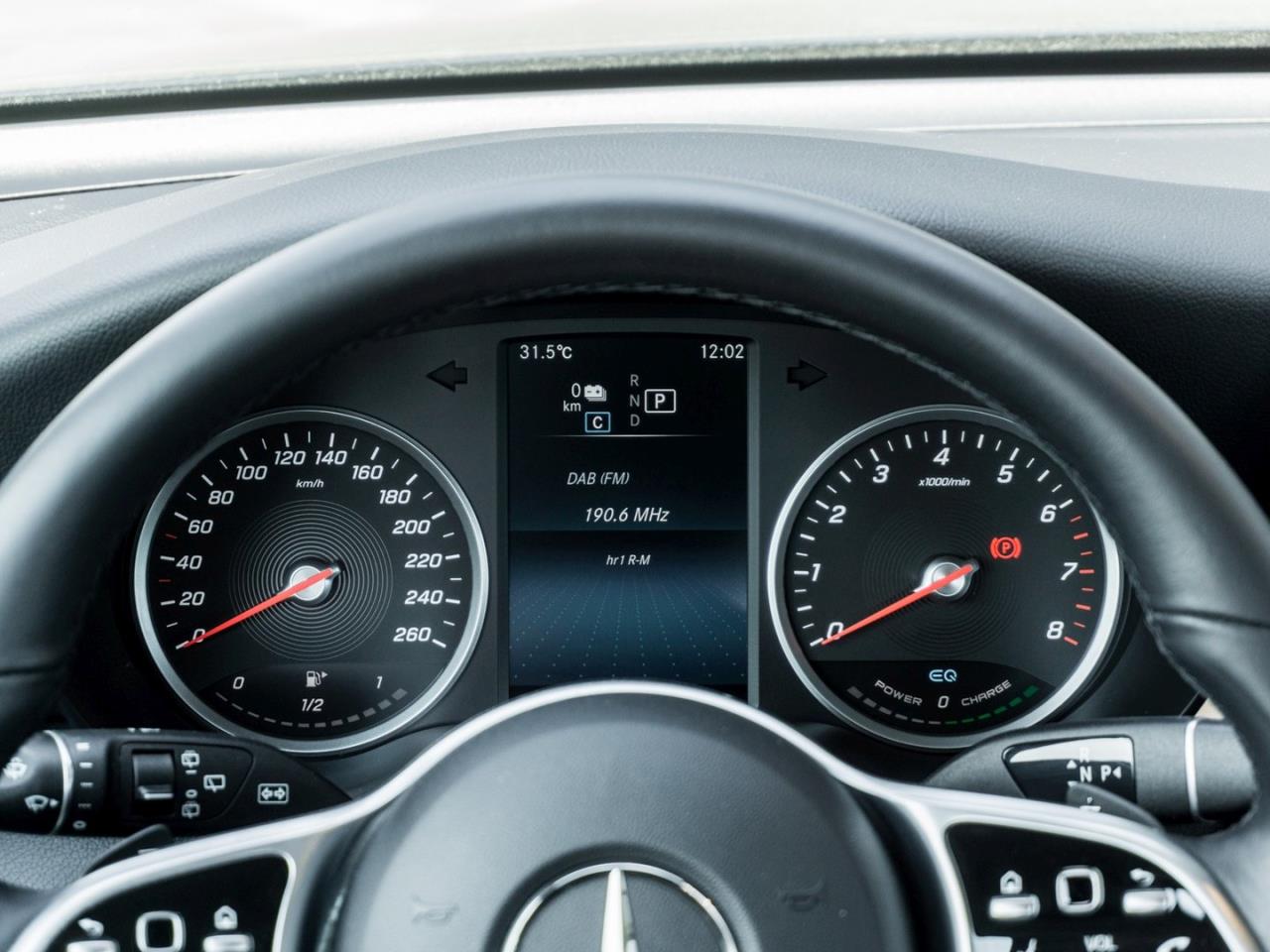 Mercedes-Benz GLC 300 e 4M MBUX Navi+ Easypack 360° AHK
