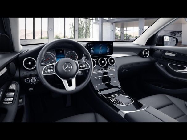 Mercedes-Benz GLC 300 e 4M MBUX Navi+ Easypack 360° AHK