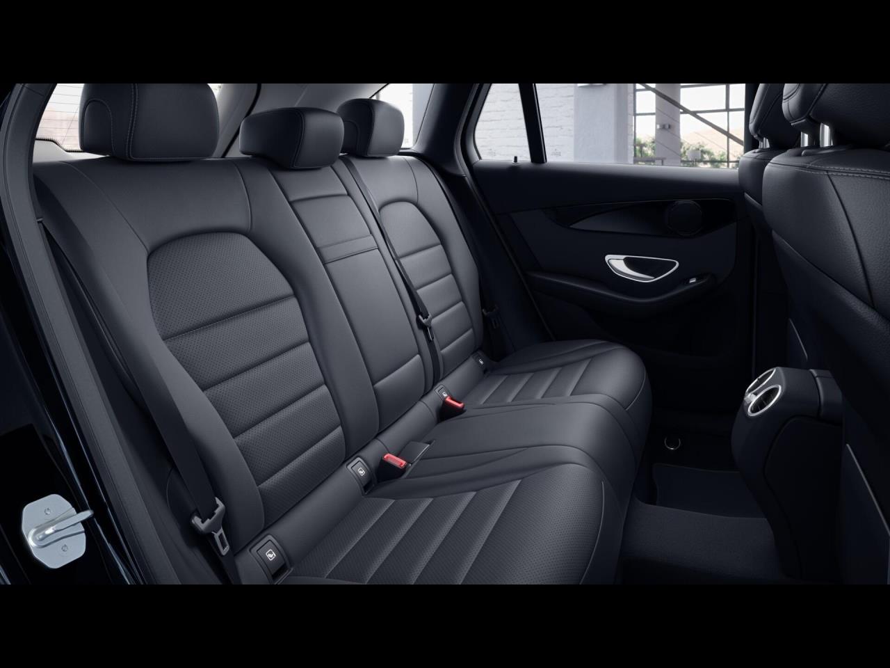 Mercedes-Benz GLC 300 e 4M MBUX Navi+ Easypack 360° AHK