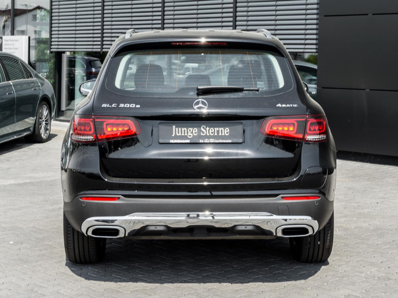 Mercedes-Benz GLC 300 e 4M MBUX Navi+ Easypack 360° AHK