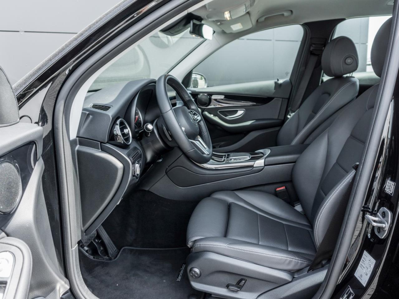 Mercedes-Benz GLC 300 e 4M MBUX Navi+ Easypack 360° AHK