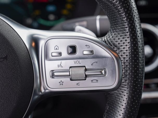 Mercedes-Benz GLC 300 e 4M AMG Night Navi AHK Kamera Easy-Pack