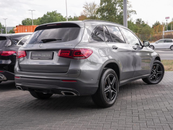 Mercedes-Benz GLC 300 e 4M AMG Night Navi AHK Kamera Easy-Pack