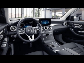 Mercedes-Benz GLC 300 e 4M AMG Night Distronic Kamera AHK