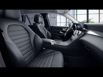 Mercedes-Benz GLC 300 e 4M AMG Night Distronic Kamera AHK