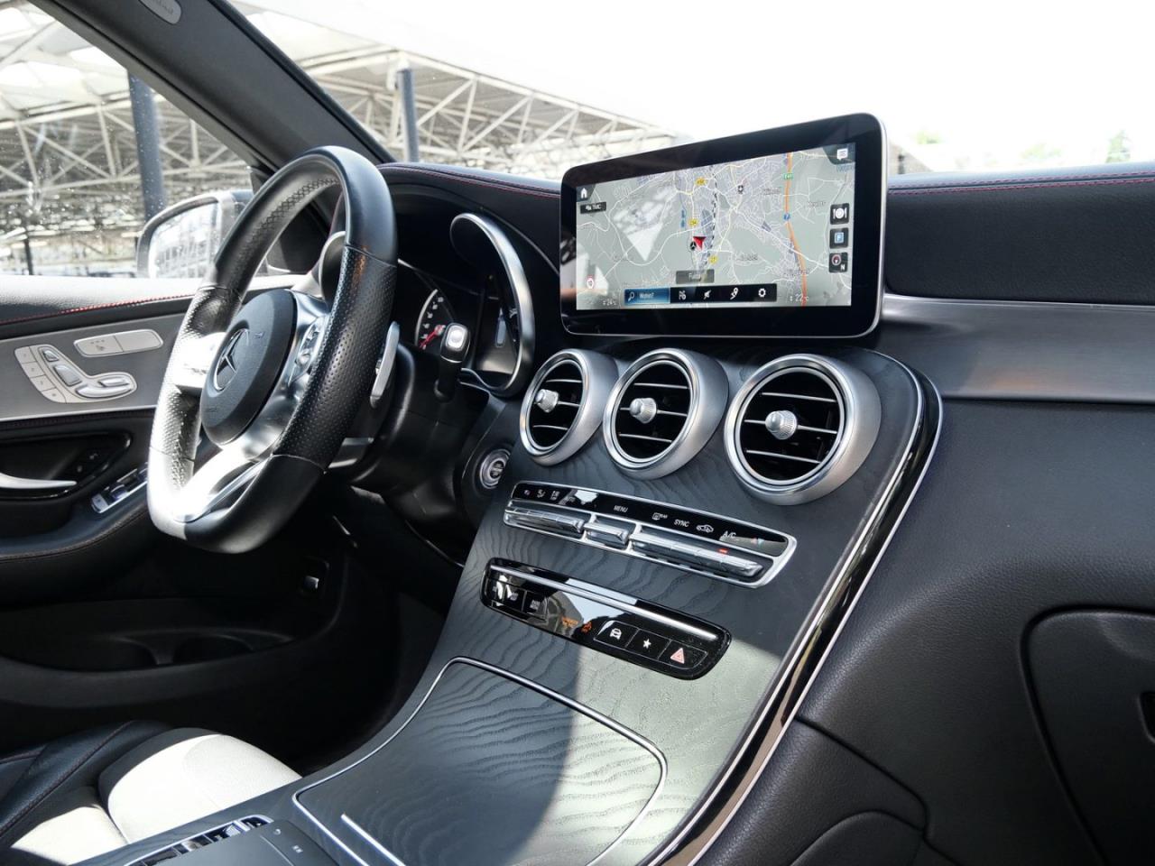 Mercedes-Benz GLC 400 d 4M AMG Night Panorama Distronic 360?