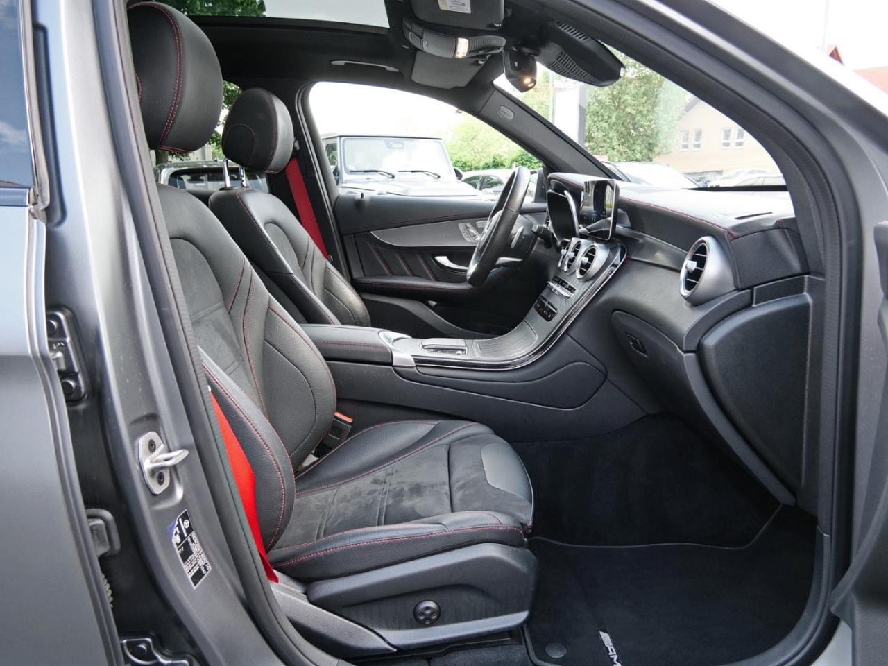 Mercedes-Benz GLC 400 d 4M AMG Night Standhzg Panorama 360°