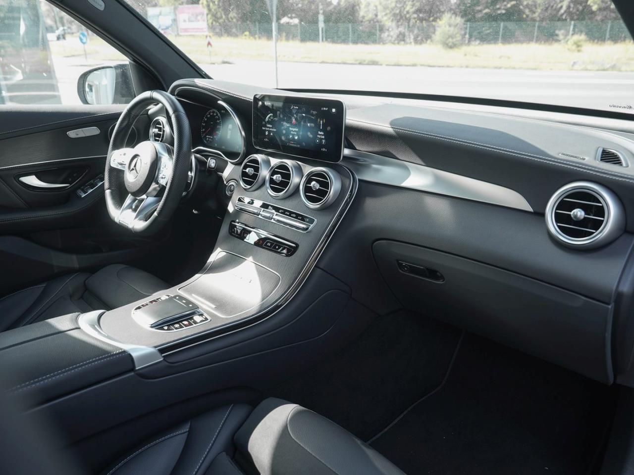 Mercedes-Benz GLC 63 AMG 4M+ Night Panorama Kamera Easy-Pack