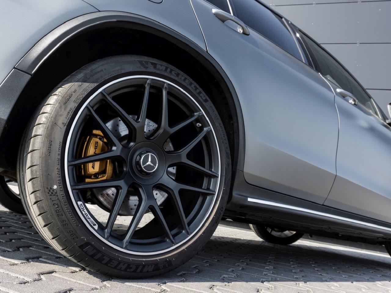 Mercedes-Benz GLC 63 AMG S 4M+ Performance Panorama Distronic