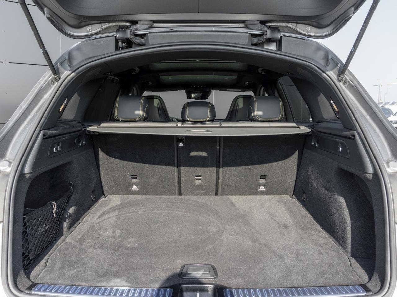 Mercedes-Benz GLC 63 AMG S 4M+ Performance Panorama Distronic