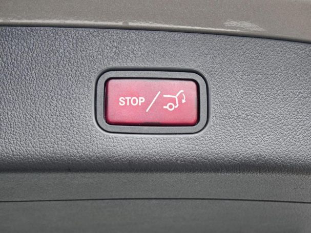 Mercedes-Benz GLC 200 4M Avantgarde Ambiente Kamera AHK EasyP