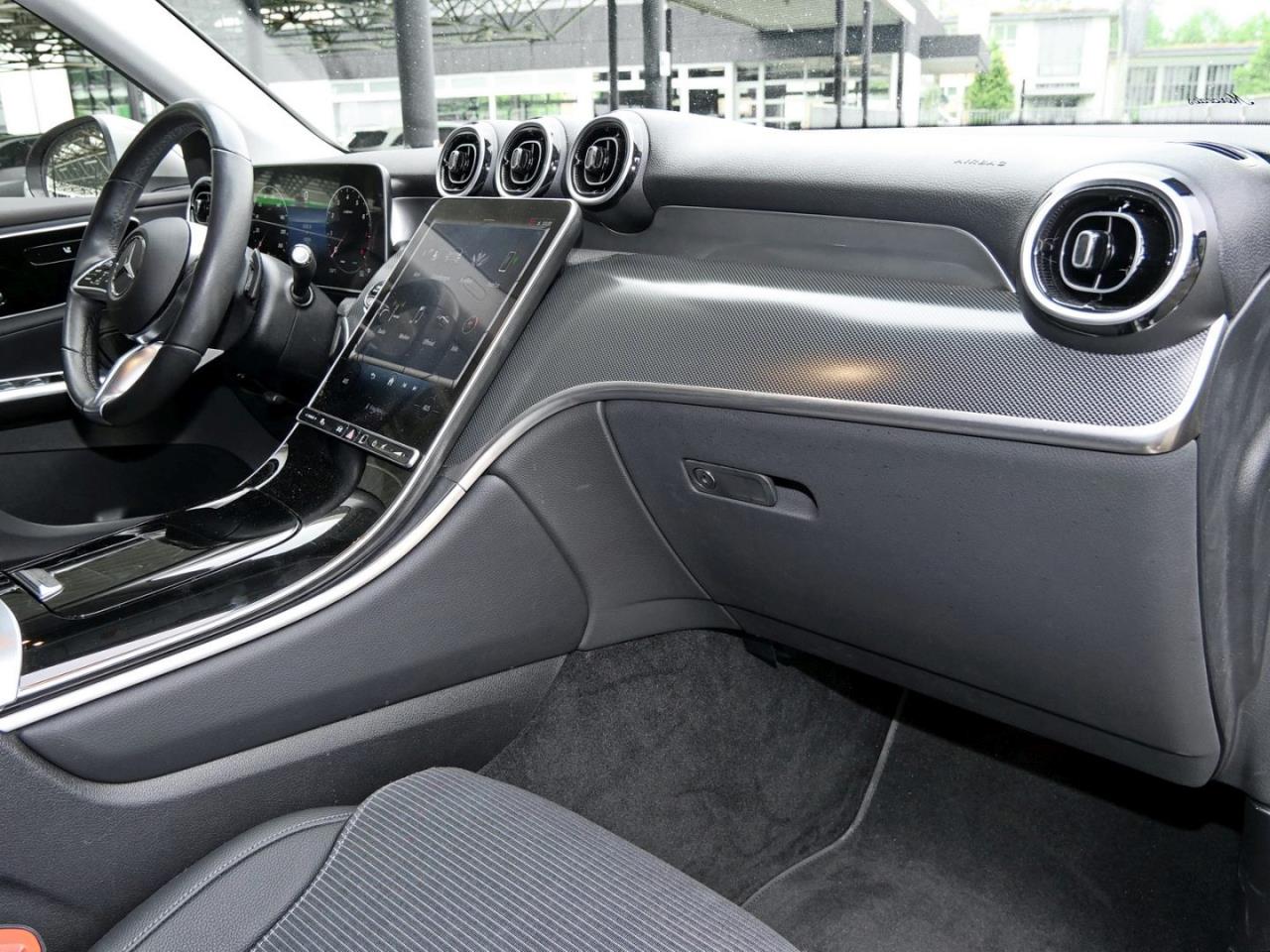 Mercedes-Benz GLC 200 4M Avantgarde Ambiente Kamera AHK EasyP
