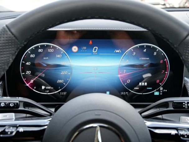 Mercedes-Benz GLC 200 4MATIC AMG Night Distronic AHK Memory
