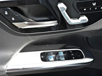 Mercedes-Benz GLC 200 4MATIC AMG Night Panorama 360° AHK