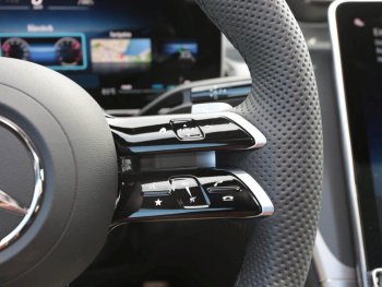 Mercedes-Benz GLC 200 4MATIC AMG Night Panorama 360° AHK