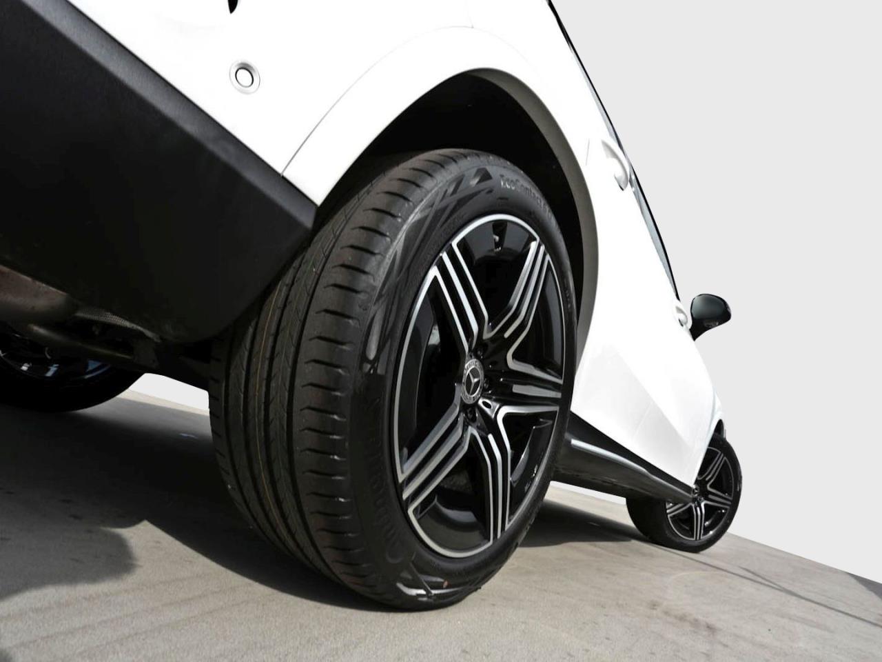 Mercedes-Benz GLC 200 4MATIC AMG Night Panorama 360° AHK