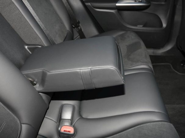 Mercedes-Benz GLC 200 4MATIC AMG Night Distronic Panorama AHK