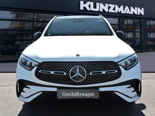 Mercedes-Benz GLC 200 4MATIC AMG Night Distronic Panorama AHK