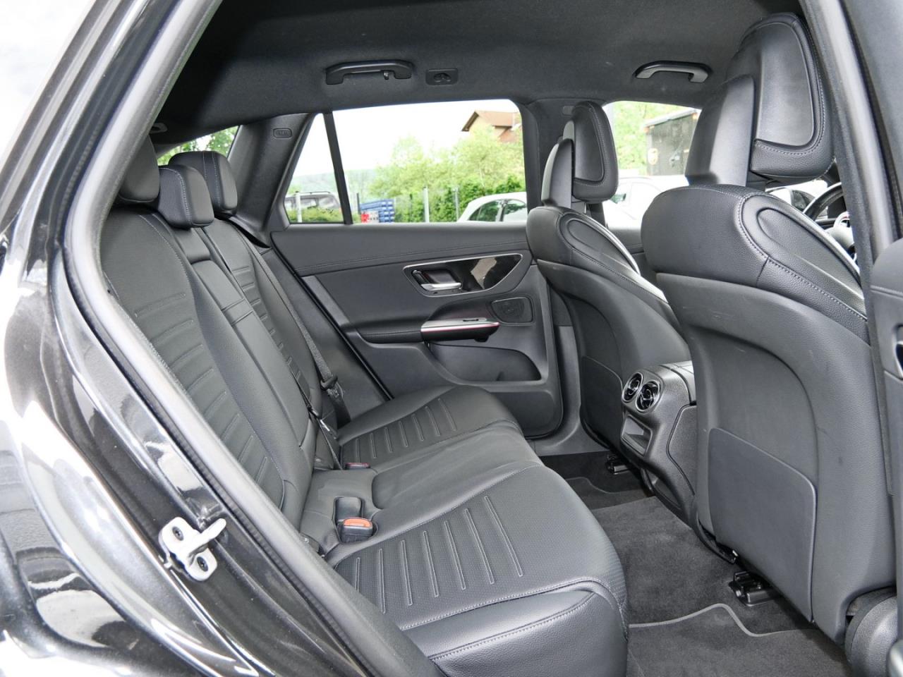Mercedes-Benz GLC 220 d 4M AMG Night Distronic Kamera Memory