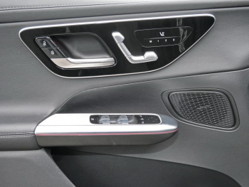 Mercedes-Benz GLC 220 d 4M AMG Night Distronic Kamera Memory