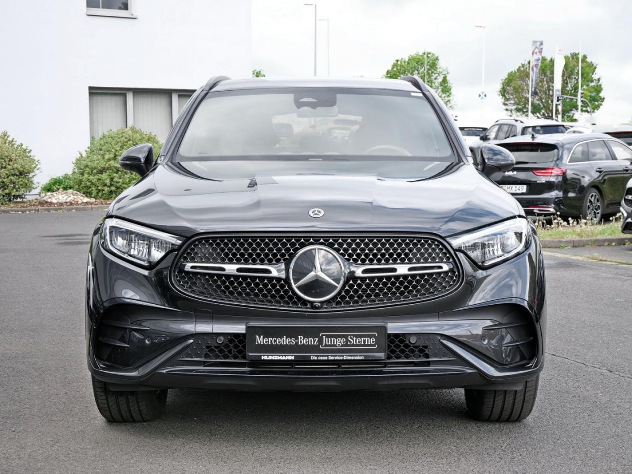 Mercedes-Benz GLC 220 d 4M AMG Night Distronic Kamera Memory