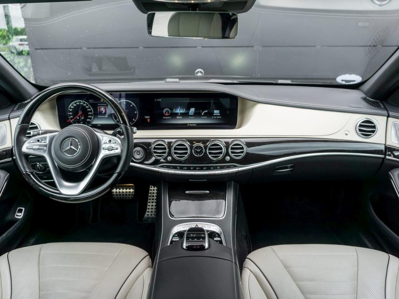 Mercedes-Benz GLC 220 d 4M AMG Night Panorama Kamera AHK